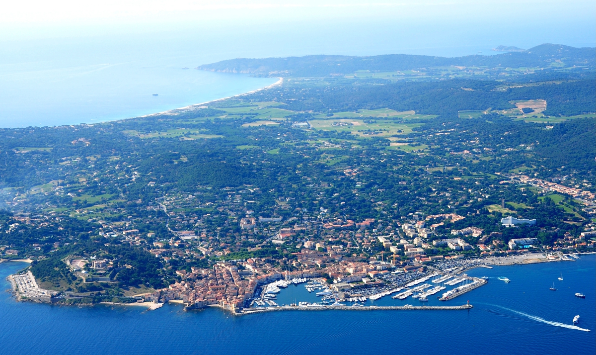 Saint-Tropez wakacje - celebryci, aktorzy, sportowcy, milionerzy 